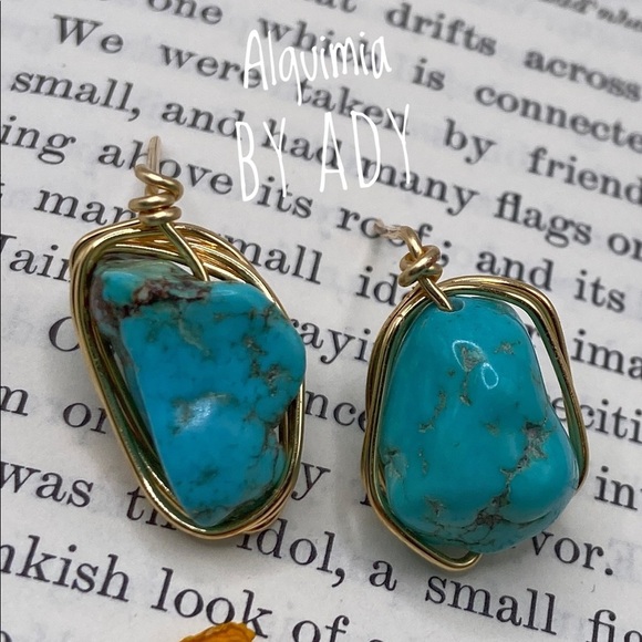 Alquimia Gold and Blue Earrings Elegant Jewelry - Picture 1 of 2